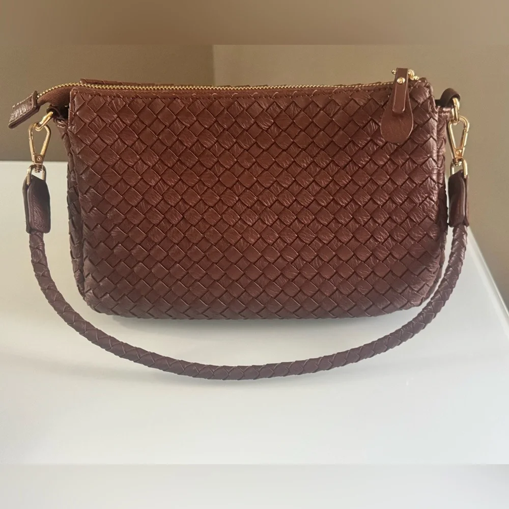 Modern + Chic Elegant Elle Woven shoulder/Crossbody Bag-cinnamon - Picture 2 of 13
